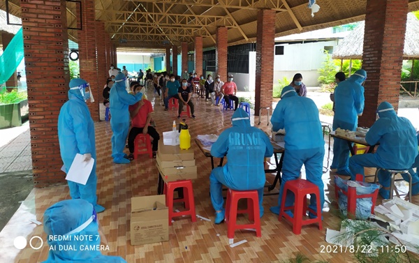 Tuổi trẻ Trường Đại học Tiền Giang tích cực tham gia phòng, chống dịch Covid-19