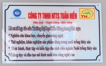 Trường Đại học Tiền Giang liên kết với Công ty TNHH NTTS Tuấn Hiền để phát triển đào tạo mô hình nuôi tôm công nghệ cao cho sinh viên ngành Nuôi trồng thủy sản