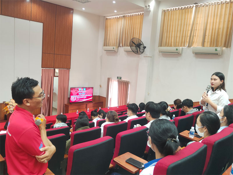 Toạ đàm tuyên truyền “Phòng chống tệ nạn xã hội, ma tuý, HIV/AIDS