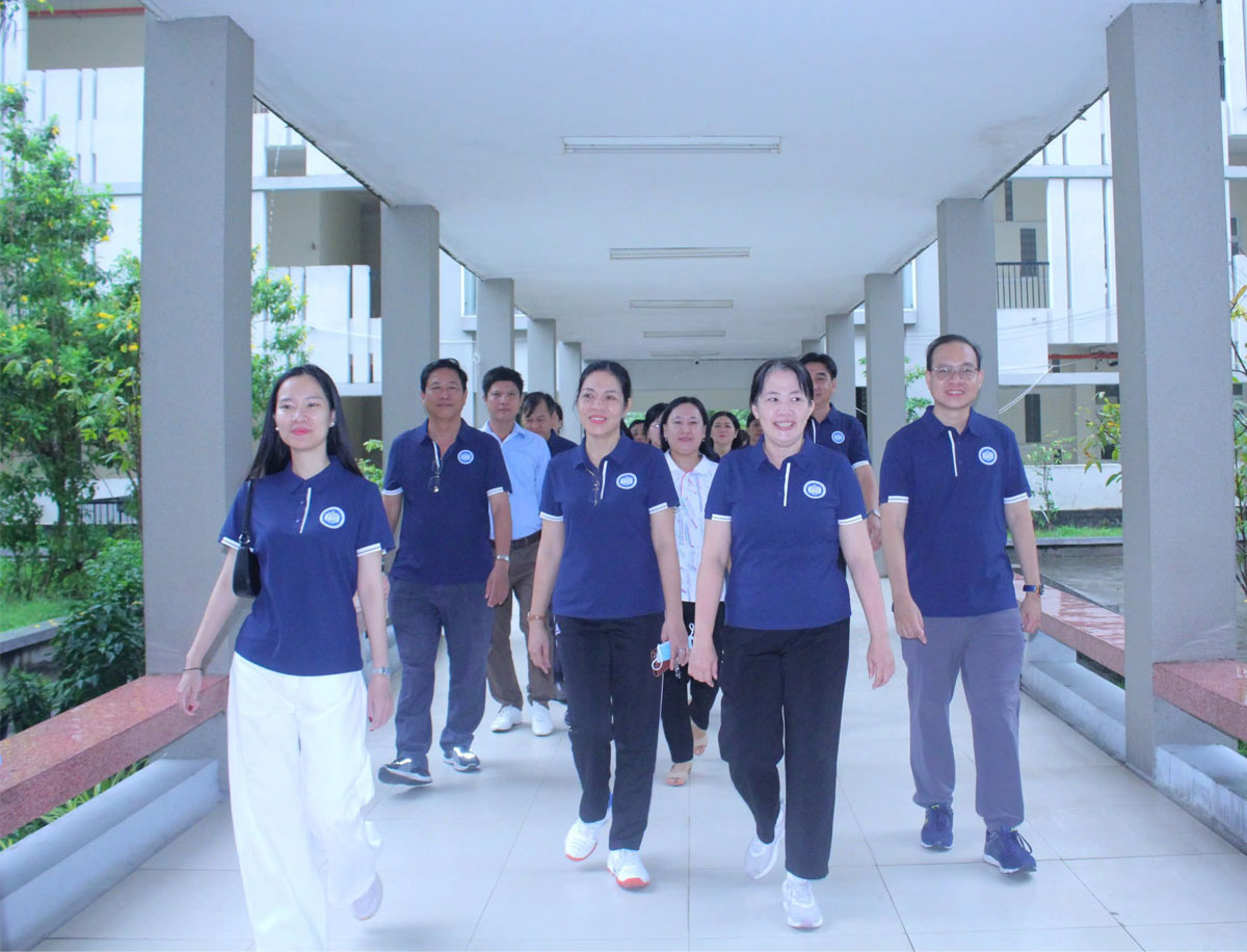 Công đoàn Trường Đại học Tiền Giang tổ chức chương trình “Ngàn bước chân – Hành trình kết nối – Cảm ơn người lao động” lần I năm 2026