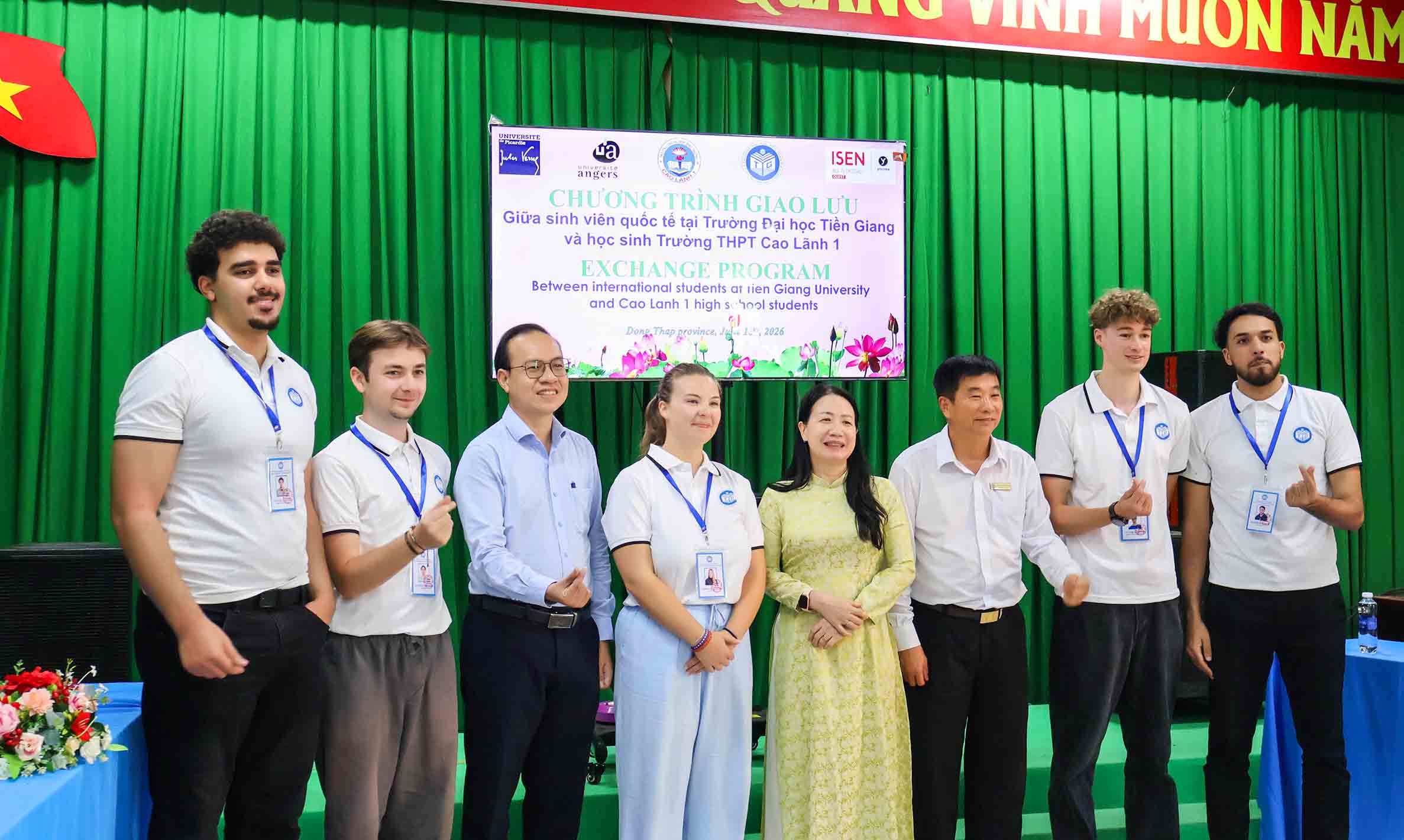 Trường Đại học Tiền Giang lan tỏa tinh thần hội nhập quốc tế qua chương trình giao lưu với học sinh Trường THPT Cao Lãnh 1