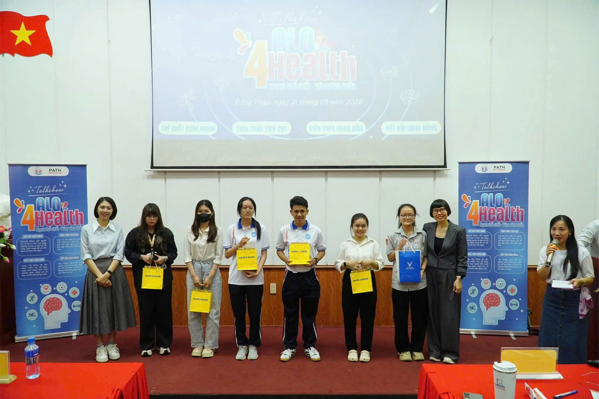 Trường Đại học Tiền Giang phối hợp tổ chức chương trình truyền thông, sàng lọc và tư vấn sức khỏe cho sinh viên