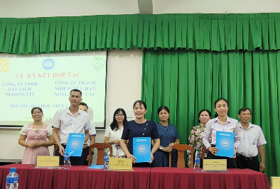 Trường Đại học Tiền Giang ký kết hợp tác với Công ty TNHH Nông dược CTC và Công ty TNHH Đất sạch MEKONGTTS