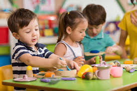 Thông báo chiêu sinh lớp Bảo mẫu