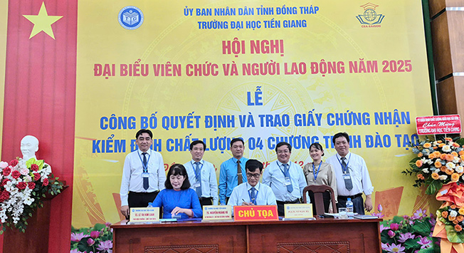 Trường Đại học Tiền Giang tổ chức hội nghị đại biểu viên chức, người lao động năm học 2025–2026